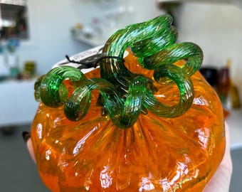 Traditional Transparent Glass Pumpkin