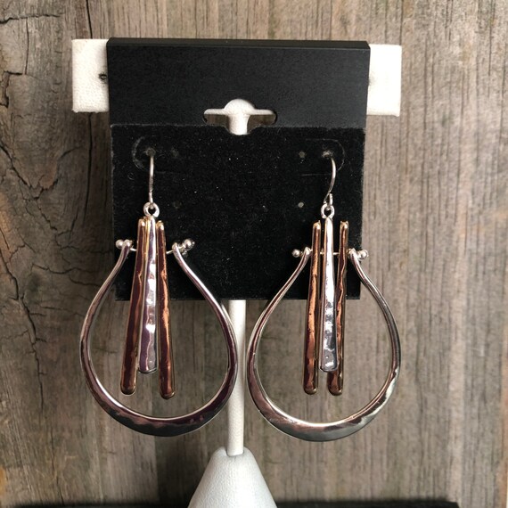 Mixed Metal Silver Tone and Brass Tone Earrings R… - image 5