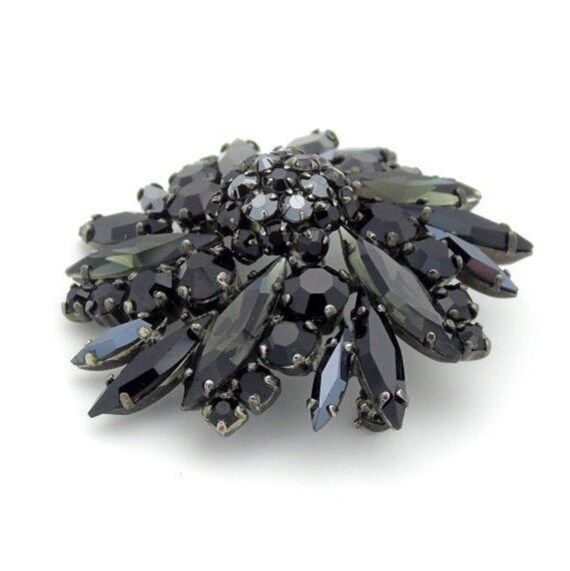 Sherman Brooch Signed Black Swarovski Navette & C… - image 7