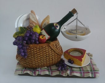 Yankee Candle Picnic Basket Wine Cheese Bread Grapes Tart Melt Warmer Retired