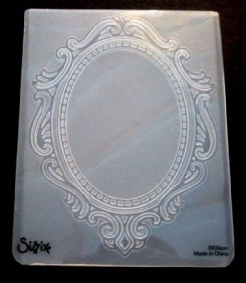Sizzix Ornate Oval Frame Embossing Folder 4.5x5.75 Works in Most