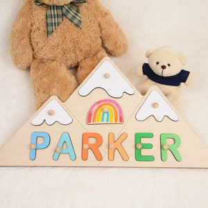 Custom Nursery Decor Name Sign Mountain Shape, 1er anniversaire Baby Shower Gift, Rainbow Cloud Name Puzzle for Toddlers, Montessori Child Toy image 1