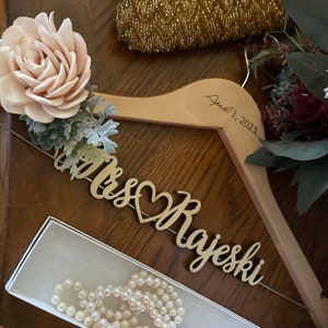 Unique Bridesmaid Gift, Personalized Wedding Hangers, White Wooden Hangers, Last Name Hangers, Boho Wedding Gift, Wedding Day Accessories
