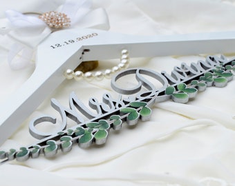 Wedding Hanger Engraved with Date | Bridal Shower Gift | Mrs Hanger |Colorful Bride Hanger | Gift for Her | Wedding Shower Gift for Bride