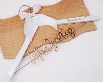 Appendiabiti Sposa Personalizzato Appendiabiti Per Sposa Personalizzato In Legno - Intagliato A Cuore, Colore Bianco, Nuovo Hanger Matrimonio Bianco UK - Foto 7