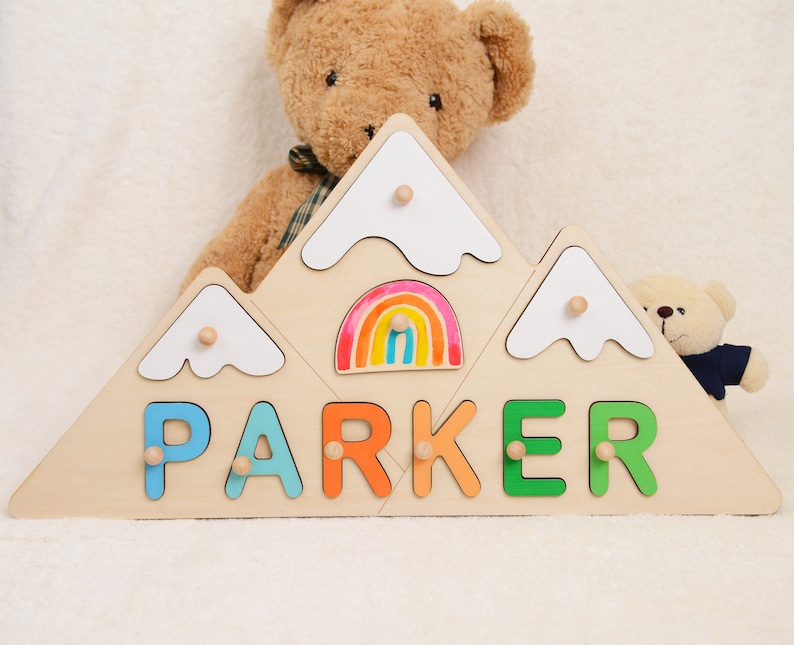 Custom Nursery Decor Name Sign Mountain Shape, 1er anniversaire Baby Shower Gift, Rainbow Cloud Name Puzzle for Toddlers, Montessori Child Toy image 2