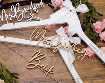 Gepersonaliseerde bruidshanger voor trouwjurk, bruid aangepaste hanger, bruiloft hanger voor bruid, cadeau voor vrijgezellenfeest en verloving, cadeau bruidegom