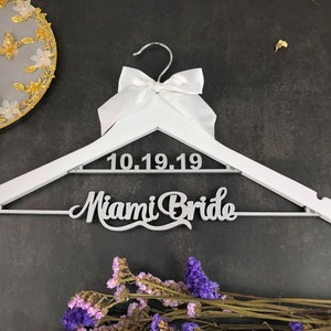 Bridal Hanger, Bridal Shower Gift, Personalized Wedding Hanger with Date, Laser Cut Bride Name Wedding Dress Hanger, Wedding Gift  MH001