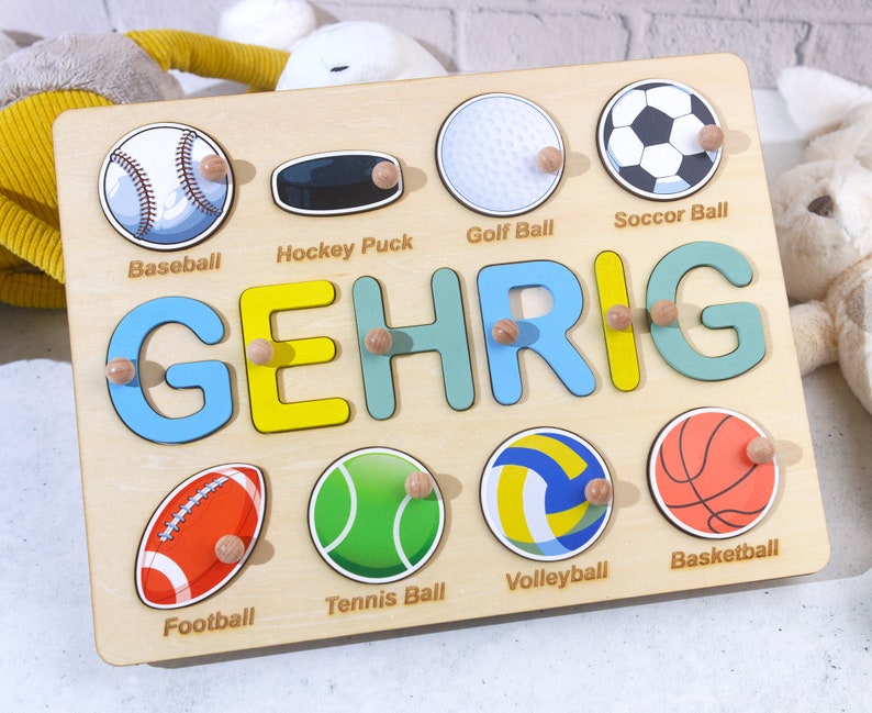 Geburtstagsgeschenke für Jungen, Baby Shower Geschenk, personalisiertes Namenspuzzle mit Kugeln, Ballspiel Holz, Sport Thema Namen Puzzle Bild 4