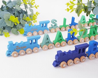Trenino giocattolo in legno con lettere personalizzate Regali