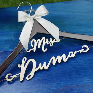 Bridal Hanger with Wood Name, Personalized Wedding Hanger, Bridal Shower Gift, Custom Bride Hanger Laser Cut Gift for Bride & Groom
