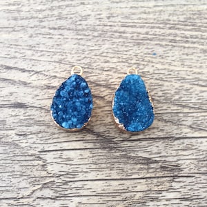 Sparkly Royal Blue Quartz Pendant,Loose Blue Druzy Pendant,Royal Blue Druzy Agate with Gold Electroplated Edges,Wholesale Pendant,DIY-NR065