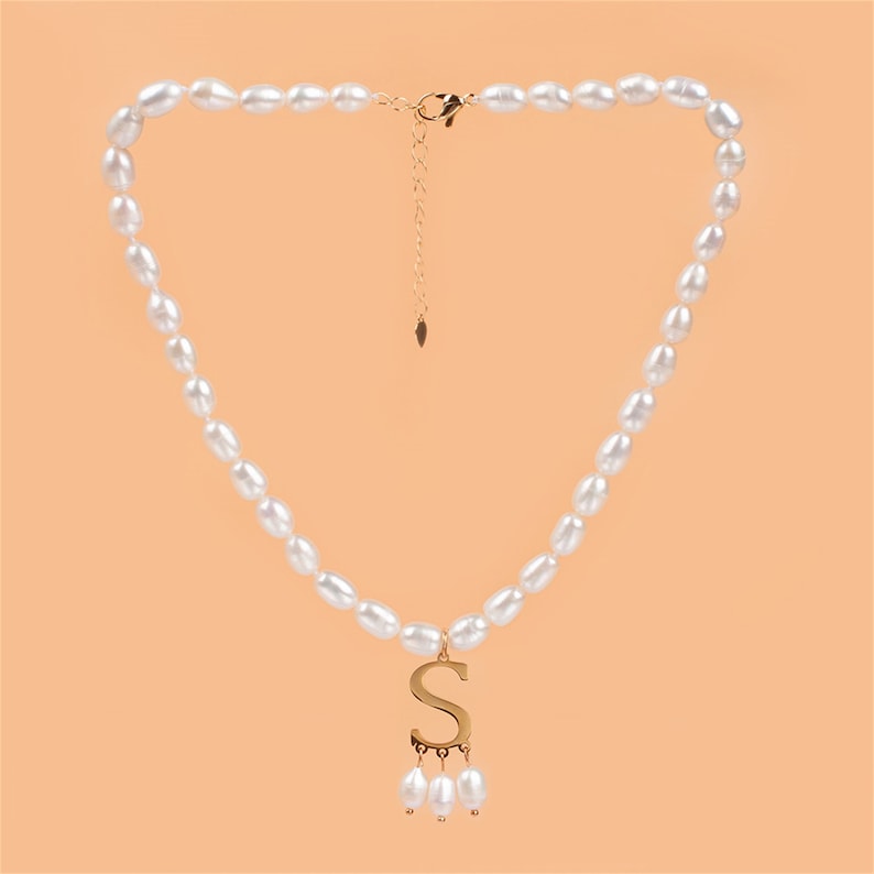 Anne Boleyn Halskette, benutzerdefinierte Halskette Schmuck Gold Initial Pendent Perlenkette, Geschenke für sie personalisieren Bild 5