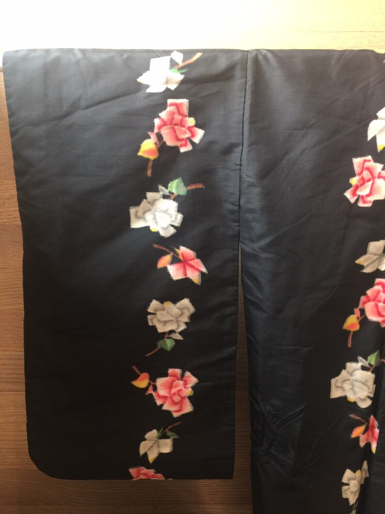 VTG VINTAGE Japanese Kimono Black Pink Floral Raw Silk Hand Dyed and Sewn