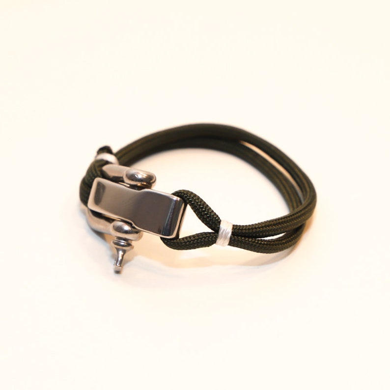 paracord bracelet fasteners