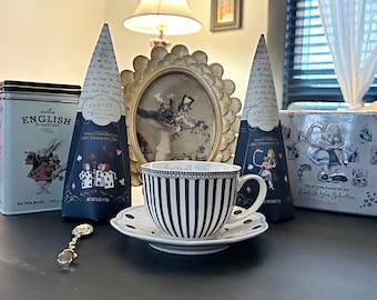 Alice in Wonderland tea gift set, Tea cup gift set, Mad Hatters tea party gift set