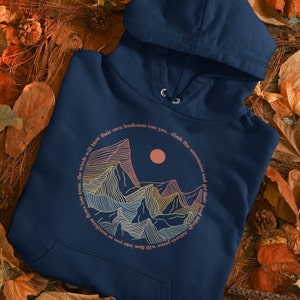 JOHN MUIR Quotes Cozy Hoodie For Women | Vintage Style Sweatshirt Hoody For Outdoors | Gift Idea for Hiker Camper Teacher | Hooded Sweater