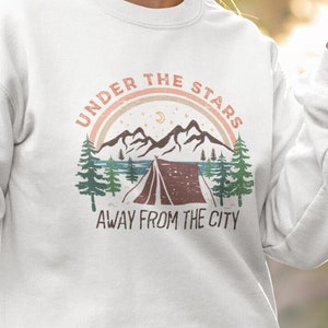 CAMPING Sweatshirt for Women | Gift Idea for Hiking Glamping or Nature Lover | Cute Cozy Crewneck Sweater for Her | Campfire Tent Fall
