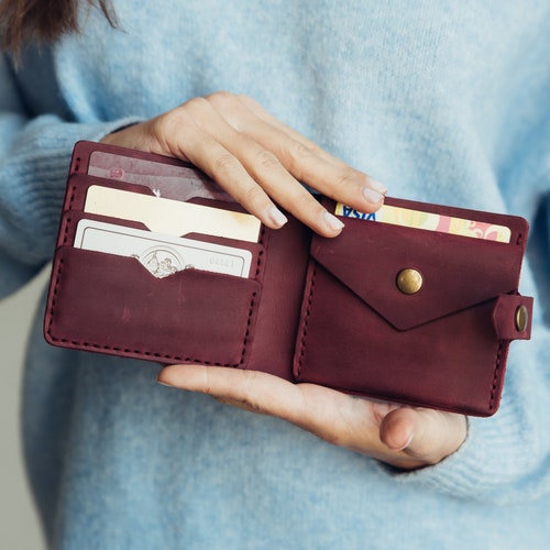 small slim womens wallet