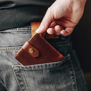 Engraved wallet for men, personalized wallet men, custom mens wallet, leather wallet women's, card wallet, cute wallet, 3rd anniversary gift