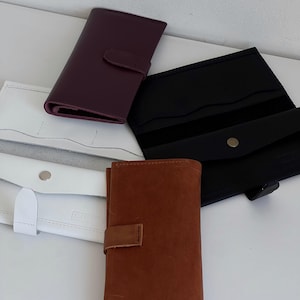 Green leather wallet women, Leather women's wallet, Card wallet, Custom bifold wallet, wallet phone case, Mother's Day Gift, Mom gift