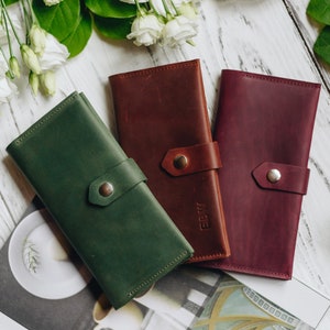 Cartera de piel verde, cartera de piel mujer, cartera de piel mujer, cartera personalizada, cartera para tarjetas, cartera mujer, regalo día de la madre imagen 4