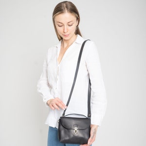 Mini sac crossbody en cuir, sac de ville pour femmes, sac à main en cuir mignon, sac à main en cuir pour fille, mini sac à main en cuir, sac fait main en cuir, cadeau pour femmes image 8