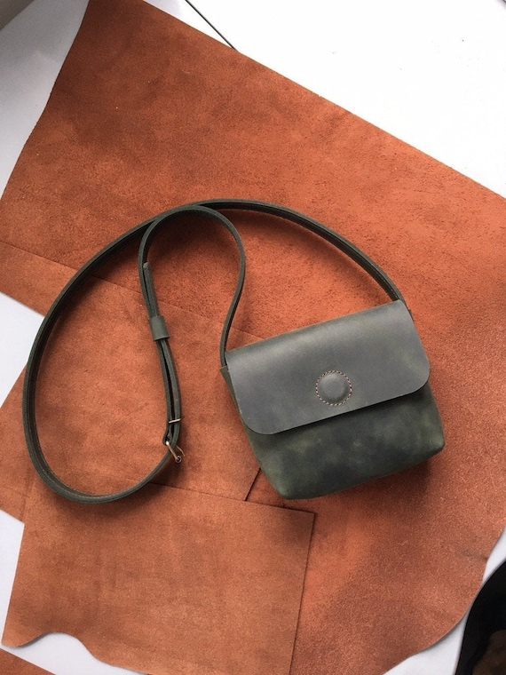 23SS新作★CODE GRAPHY★LEATHER STRING BUCKLE MINI CROSS BAG 23SS新作☆CODE GRAPHY☆LEATHER STRING BUCKLE MINI CROSS BAG