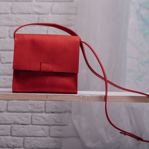 Sac de ville rouge,Sac bandoulière pour femme,Sac à bandoulière en cuir,Sac à main en cuir rouge,Cartable en cuir,Petit sac à main en cuir,Cadeau fille en cuir