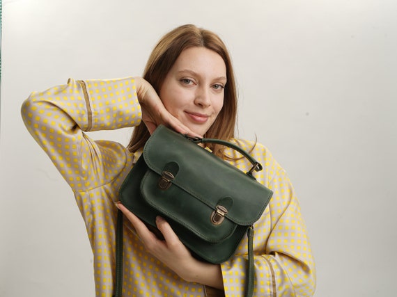 Sac bandouliere en cuir femme sac a bandouliere Mini sac bandouliere sac a main en cuir femme sac a main minimaliste sac bandouliere cadeau Etsy France