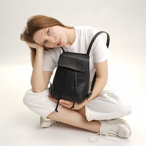 Sac à dos en cuir pour femme, sac à dos d'école, sac à dos cartable en cuir, sac à dos en cuir, sac à dos rouge pour femme, mini sac à dos, cadeau pour fille, cadeau