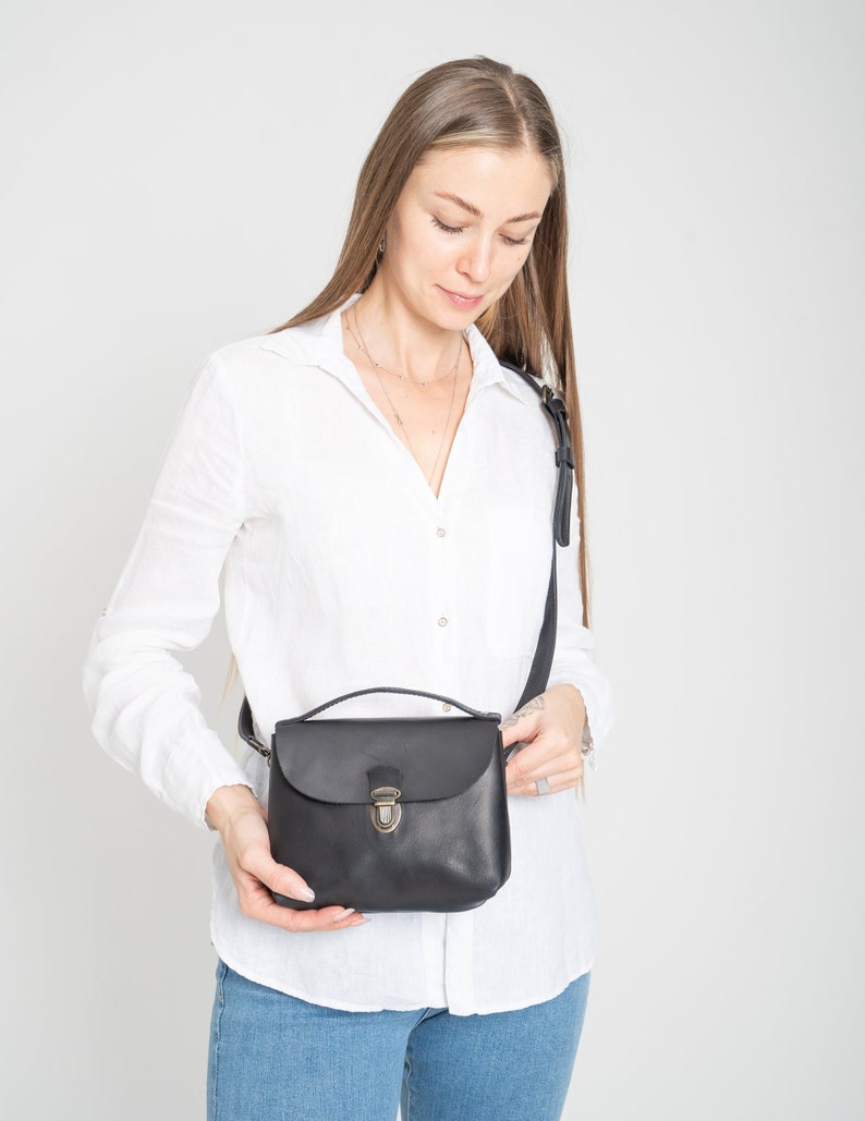 Mini sac crossbody en cuir, sac de ville pour femmes, sac à main en cuir mignon, sac à main en cuir pour fille, mini sac à main en cuir, sac fait main en cuir, cadeau pour femmes image 2