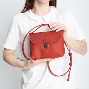 Mini Leather crossbody bag,Women city Bag,Cute Leather Purse,Leather Purse for Girl,Mini leather handbag,Leather Handmade Bag, Women gift Red