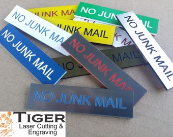 Letrero de acrílico para buzón grabado con láser "No se permite correo basura"