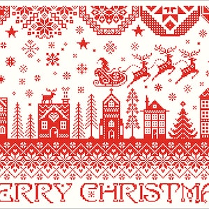Pu&ograve; includere: Biglietto di Natale di stile scandinavo rosso e bianco con una scena di villaggio invernale, che include case, alberi e renne che tirano una slitta. Il testo "MERRY CHRISTMAS" &egrave; in fondo al biglietto.