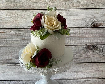 Décoration pour gâteau de mariage rose bordeaux et roses, décoration de gâteau de mariage, fleurs pour gâteau de mariage, petit centre de table, anniversaire, gâteau d'anniversaire