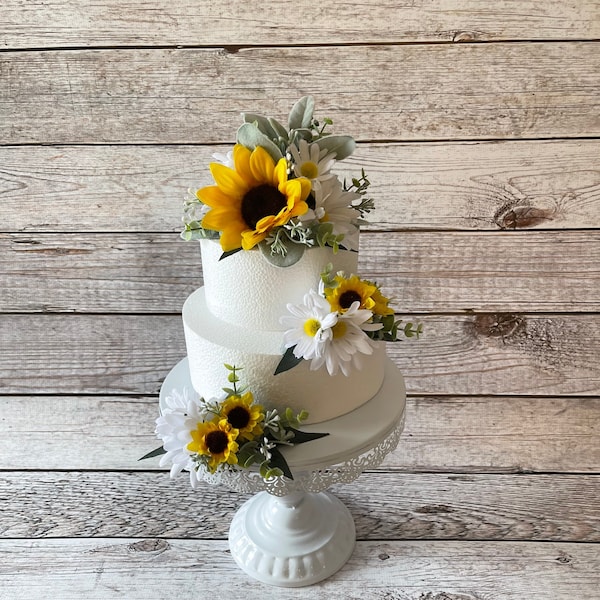 White Daisy and Sunflower Wedding Cake Topper, Wedding Cake Decoration, Wedding Cake Flowers, Small Centerpiece, Birthday Cake Topper