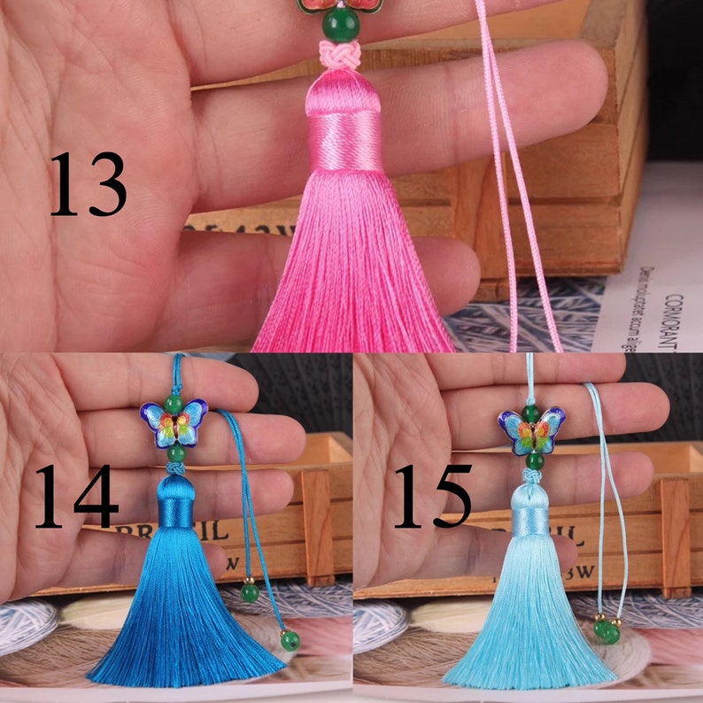Numbers in the pictures stands for the corresponding color TB0225 1piece 10CM Chinese tassels pendant