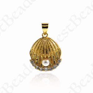 18K Scallop Shell Pendant,Ocean Themed, Scallop Charm, Sea Shell Pendant, Gold Plated Brass