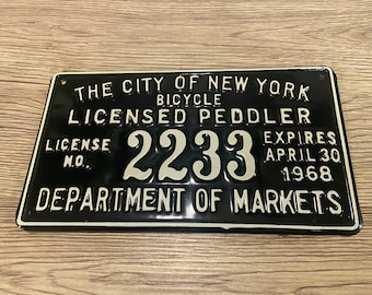 Placa de matrícula vintage de vendedor ambulante de bicicletas de Nueva York de 1968