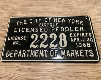 Placa de matrícula vintage de vendedor ambulante de bicicletas de Nueva York de 1968