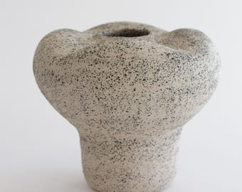 Handmade Beige Ceramic Vase: Minimalist Sculptural Home Decor, Les Fleurs seria