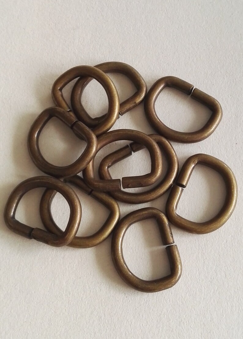 For leathercraft or DIY sewer Vintage look metal dee ring perfect on a steampunk outfit 10 pack antique brass D ring 20mm brass D rings