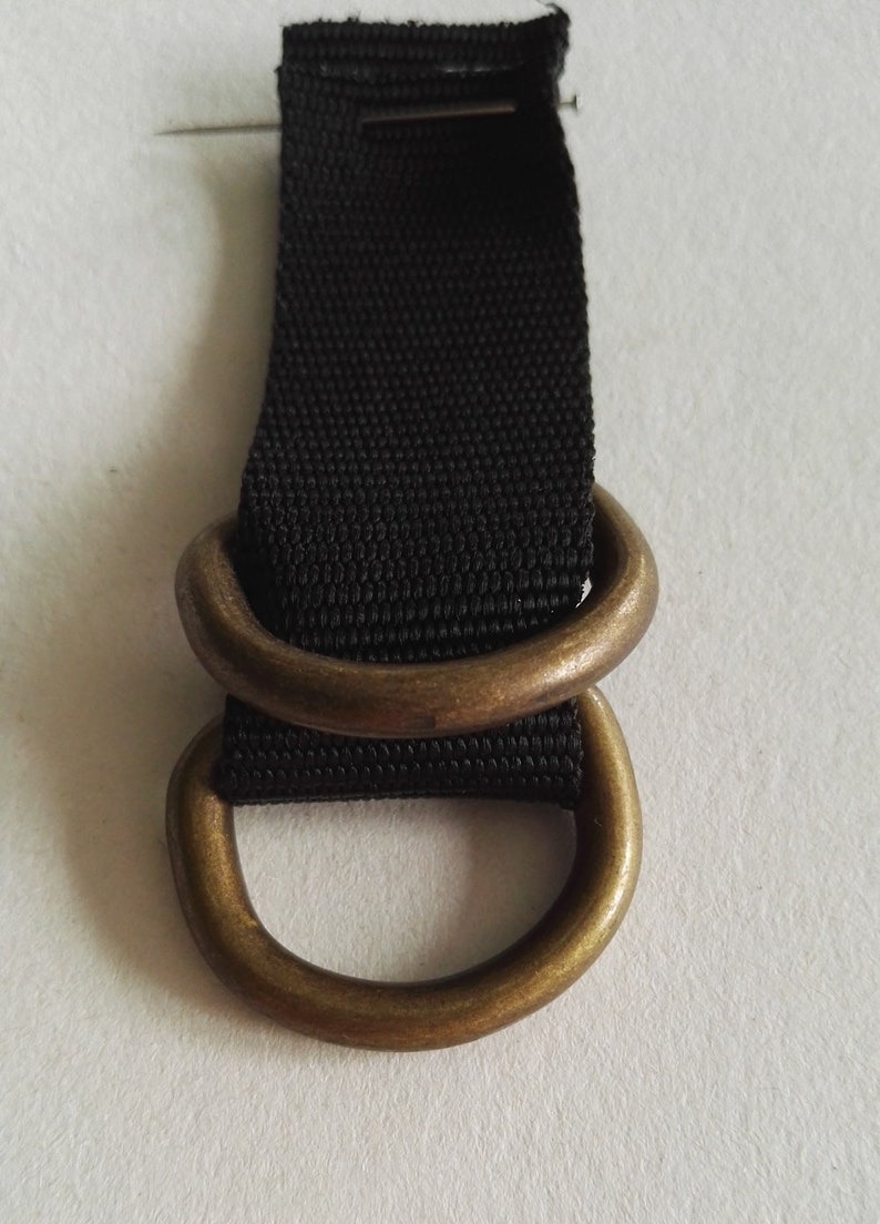 For leathercraft or DIY sewer Vintage look metal dee ring perfect on a steampunk outfit 10 pack antique brass D ring 20mm brass D rings