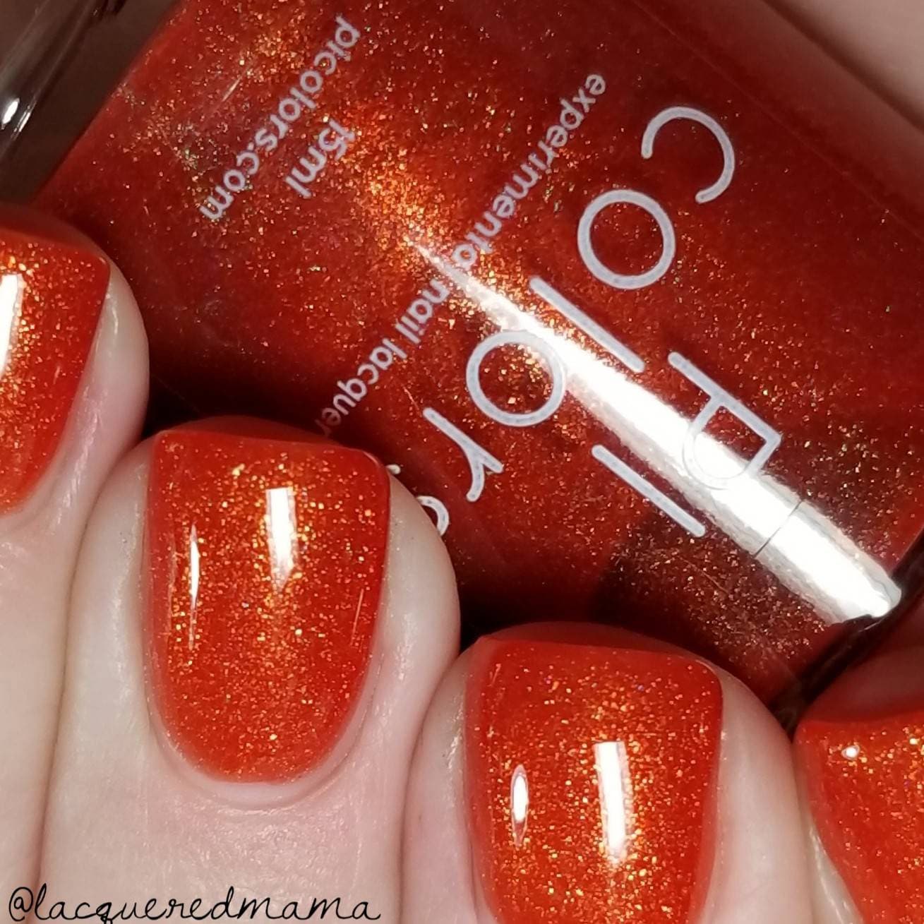 What colors of mail polish looks okay on red hands? : r/RedditLaqueristas