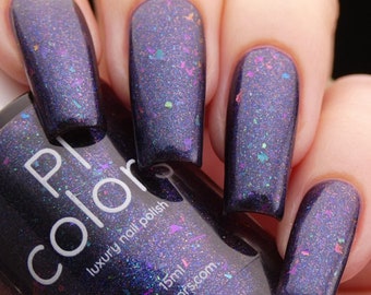 Dark Blue Nail Polish with Purple Undertone, Rainbow Flakies and Shimmer | Silence Suzuka.000