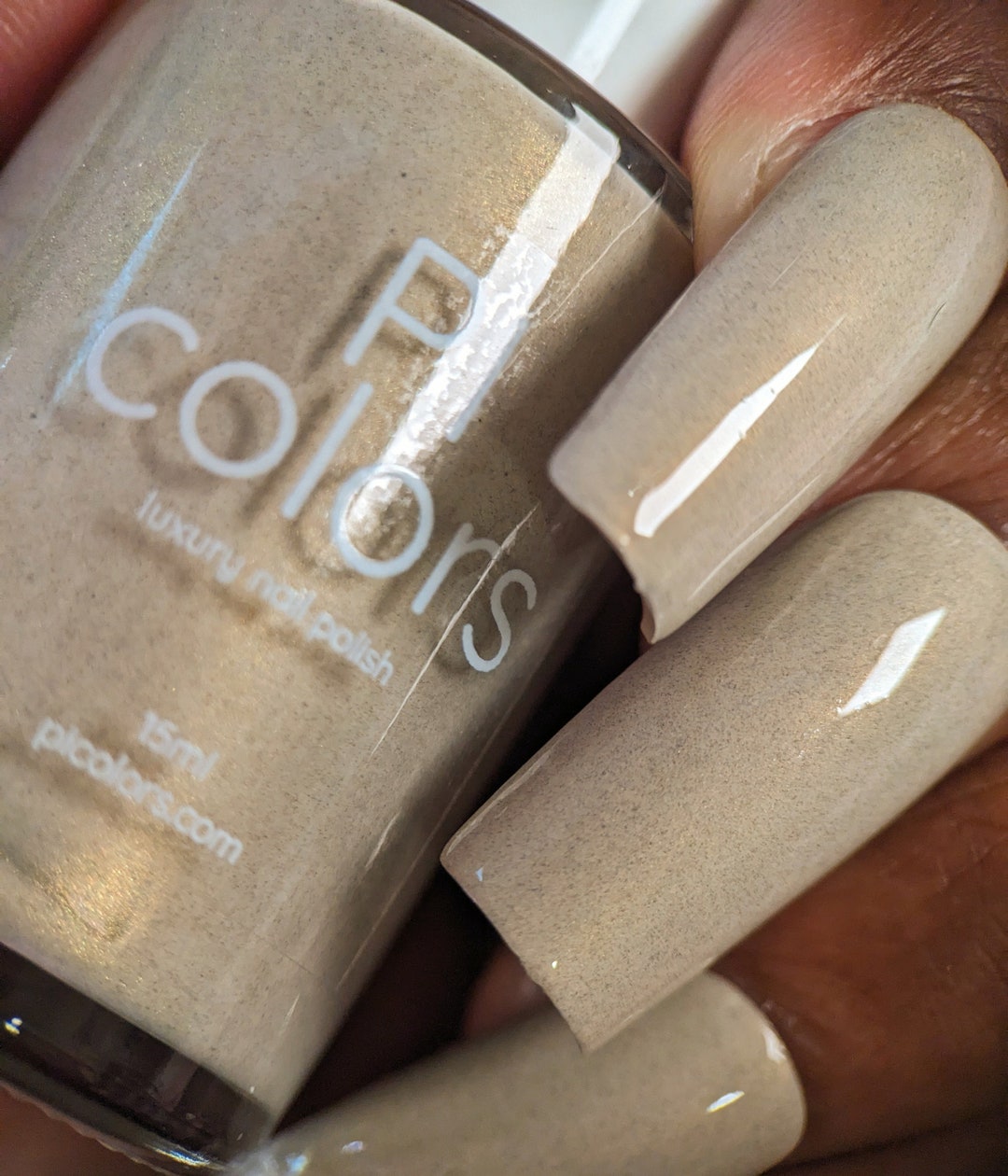 Cream White Nail Polish With Light Brown Speckles and Gold Shimmer Sand ...