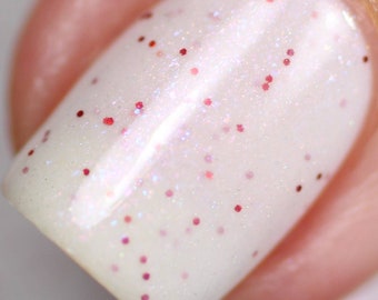 White Nail Polish Holographic Red Shimmer | Winter Berry White.001