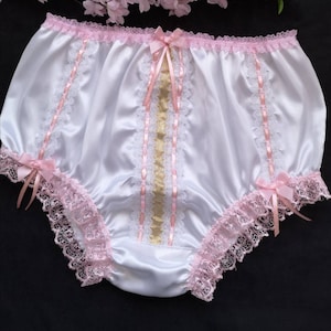 Braut WeißEr Fuller Fit Satin Panties/Sparkly Sissy Knickers - Gold und Pink Borte - Auf Bestellung - Medium bis Extra Extra Groß