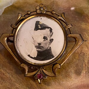 Pin Fixing Etsy UK Art Nouveau Picture Brooch Glass Brooch OOAK Cabochon Brooch